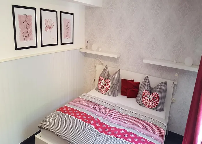 Charming With Natural Garden In Kaltennordheim-thuringia Tatil Evi